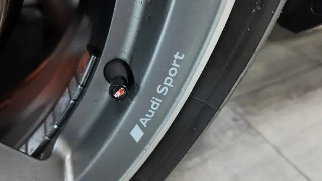 Audi S3 view 13