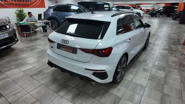 Audi S3 view 6