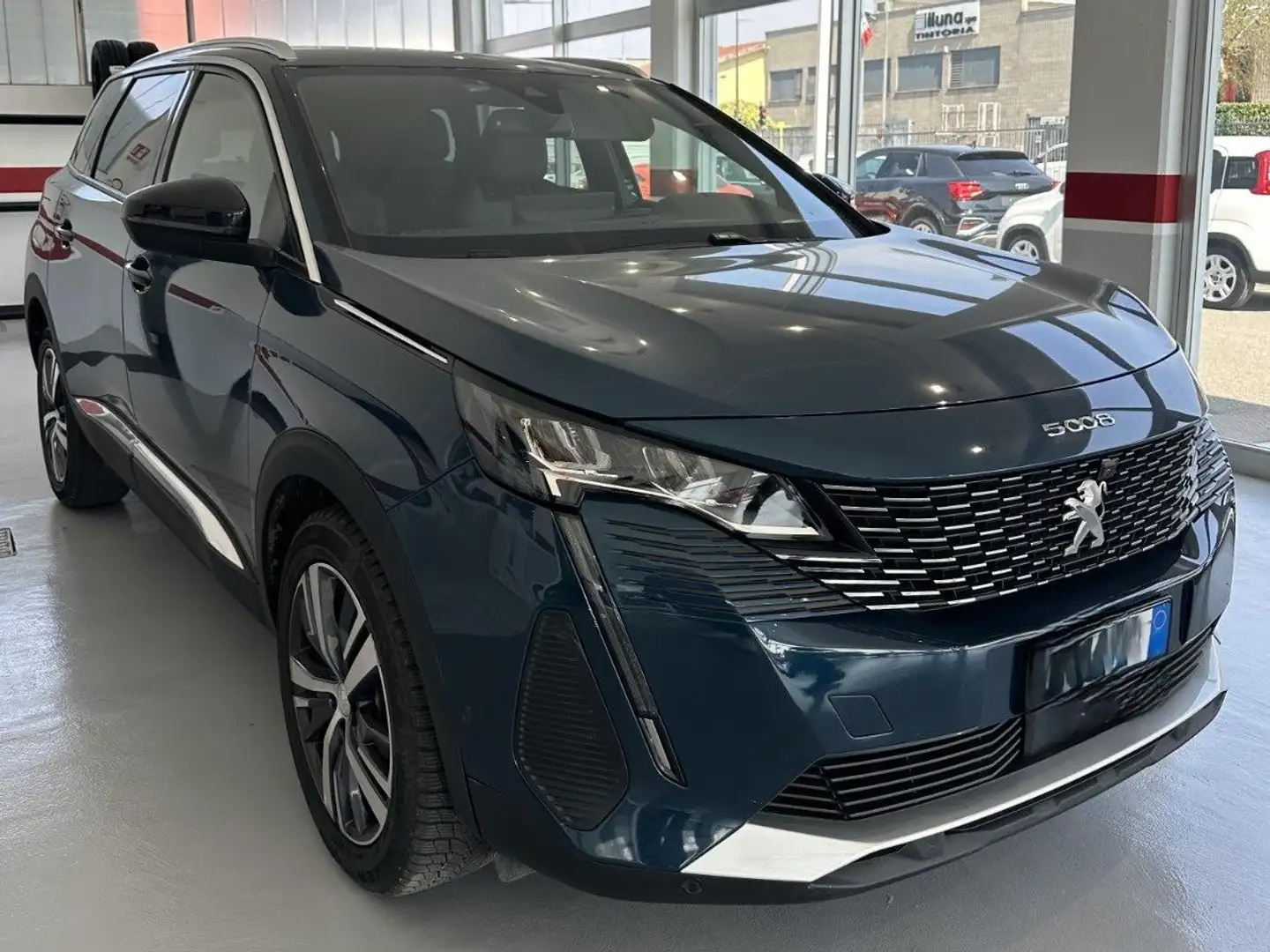 Peugeot 5008 5008 II 2021 1.2 hybrid 48V Active 136cv e-dcs 6 Blu/Azzurro - 1