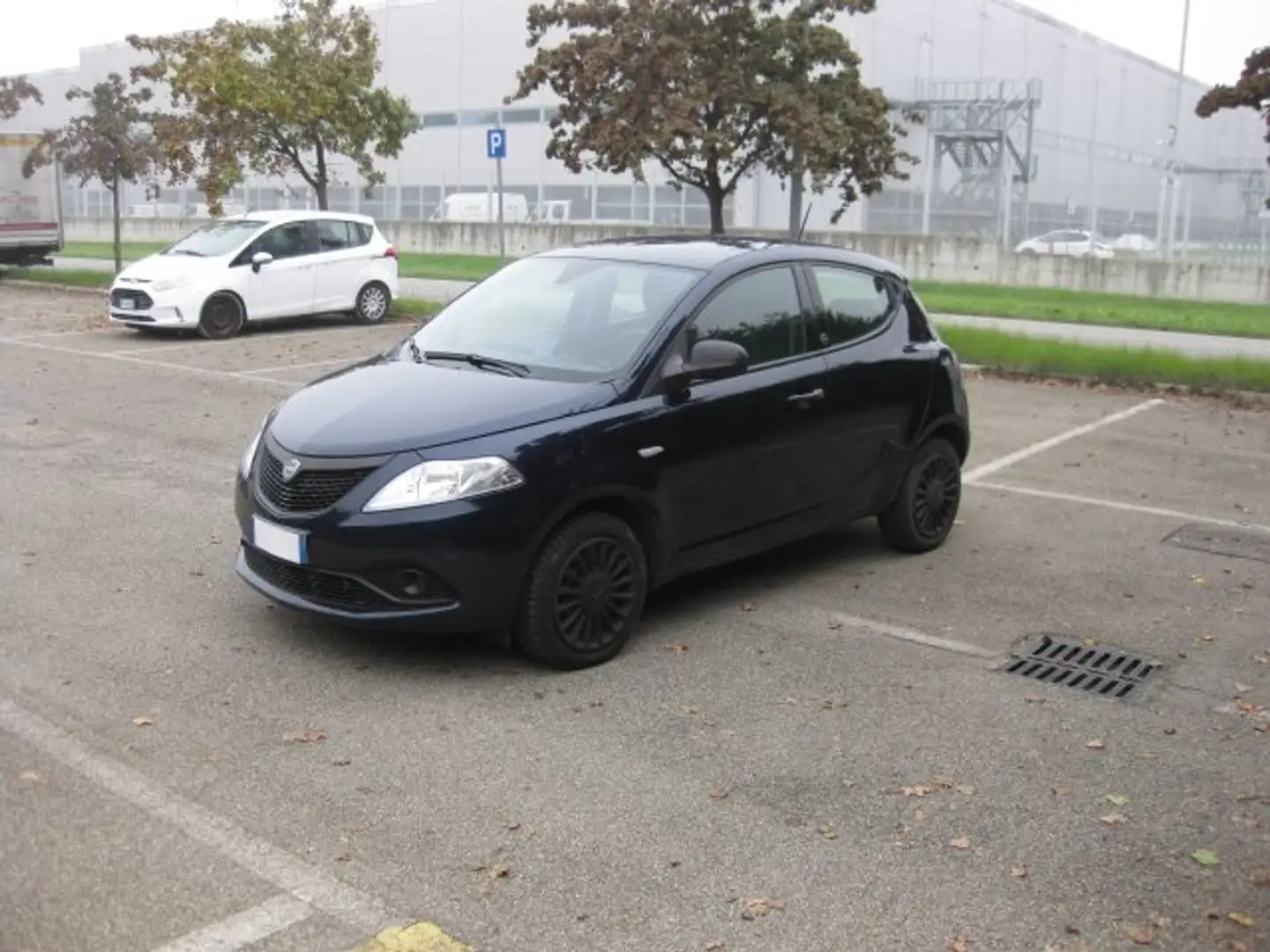 Lancia Ypsilon 1.2 Silver ecochic Gpl 69cv (anche €206,63x72) Blu/Azzurro - 2