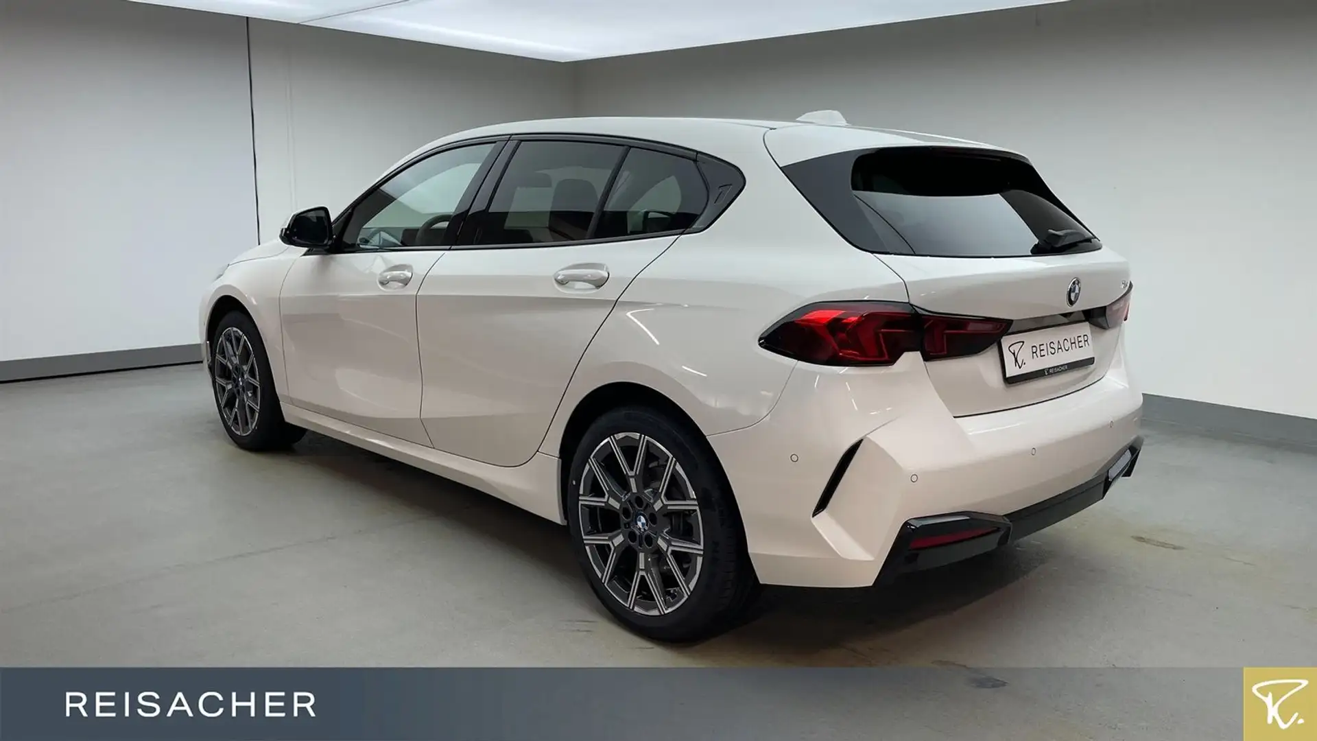 BMW 116 Autom Weiß - 2