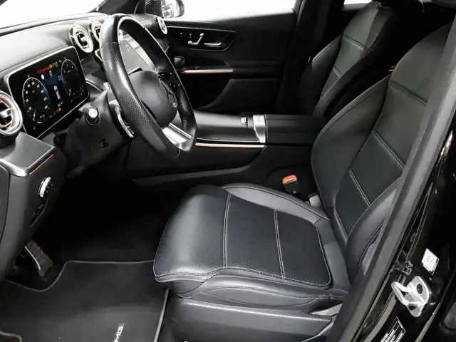 Mercedes-Benz GLC view 7