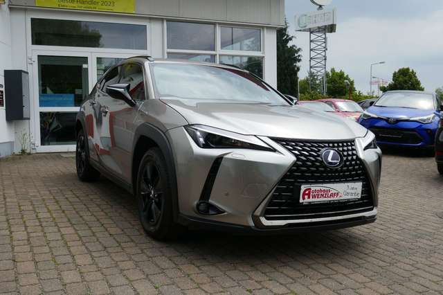 Lexus UX 250h Executive 3 Jahre Garantie