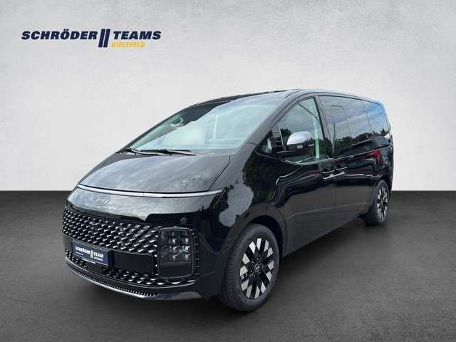 Second hand Hyundai Staria 1.6