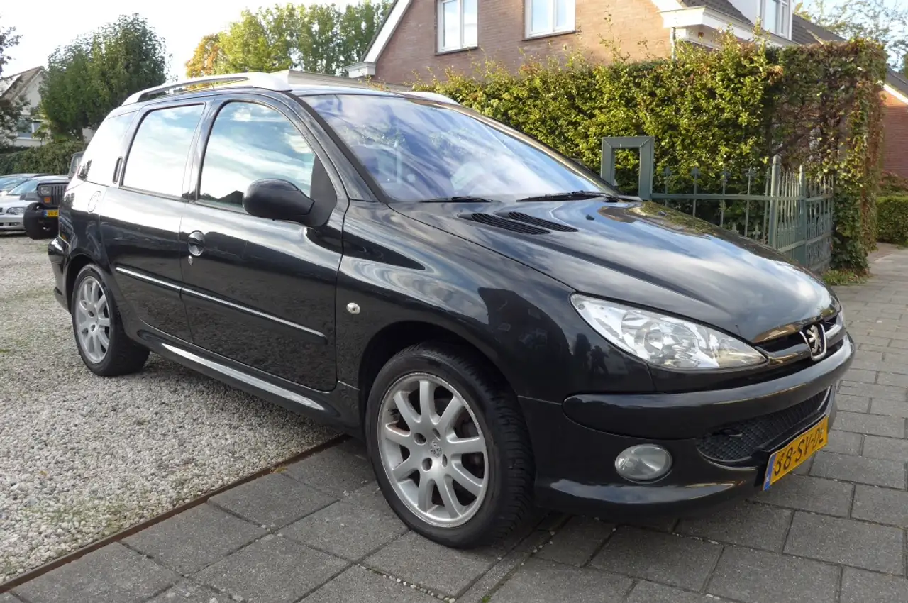 Peugeot 206