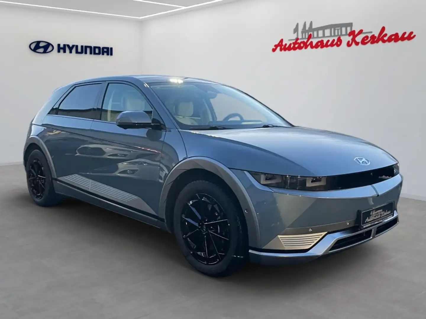 Hyundai IONIQ 5 77,4 kWh 4WD Uniq Blau - 2