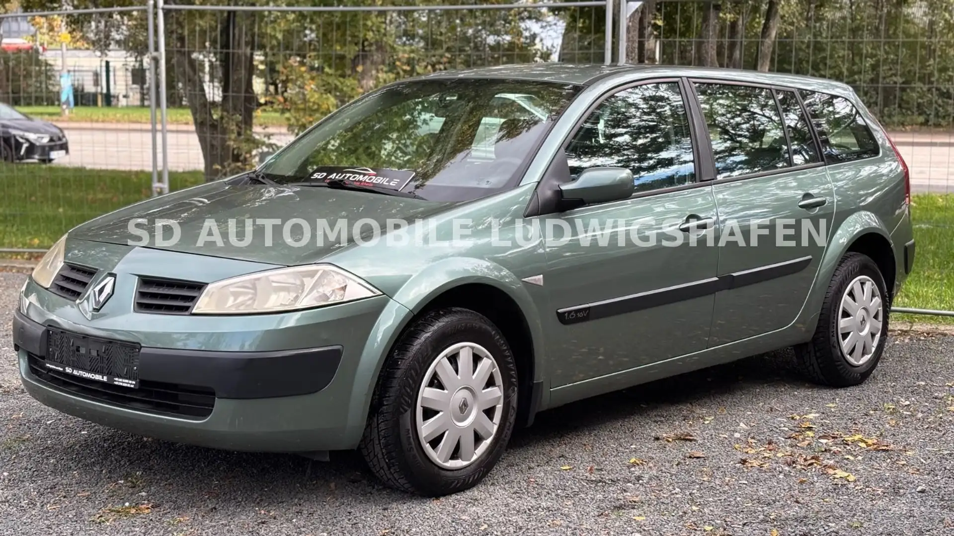 Renault Megane 1,6/ATMTK/VLLSCHKHFT/KLMA/STNDHZNG/1HAND Grün - 1