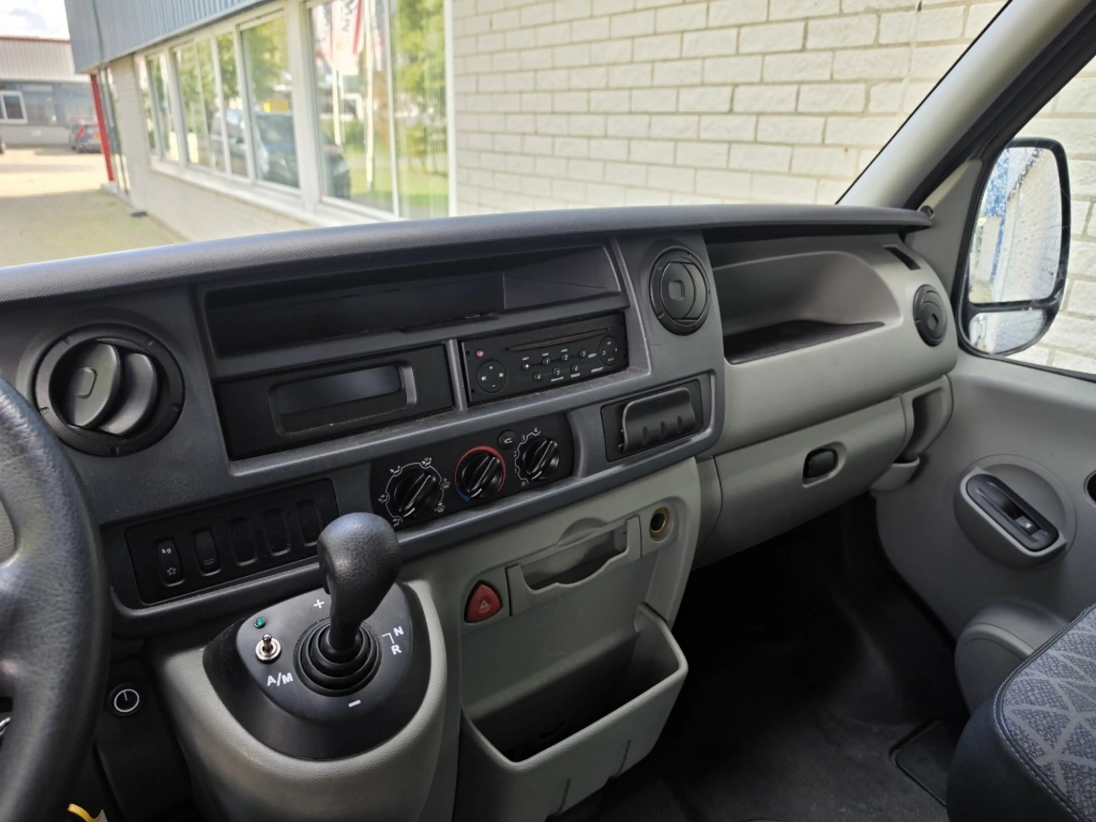 Renault Master 2.5 dCi L1H1 Rolstoelbus Automaat 4+1✅ — photo 15