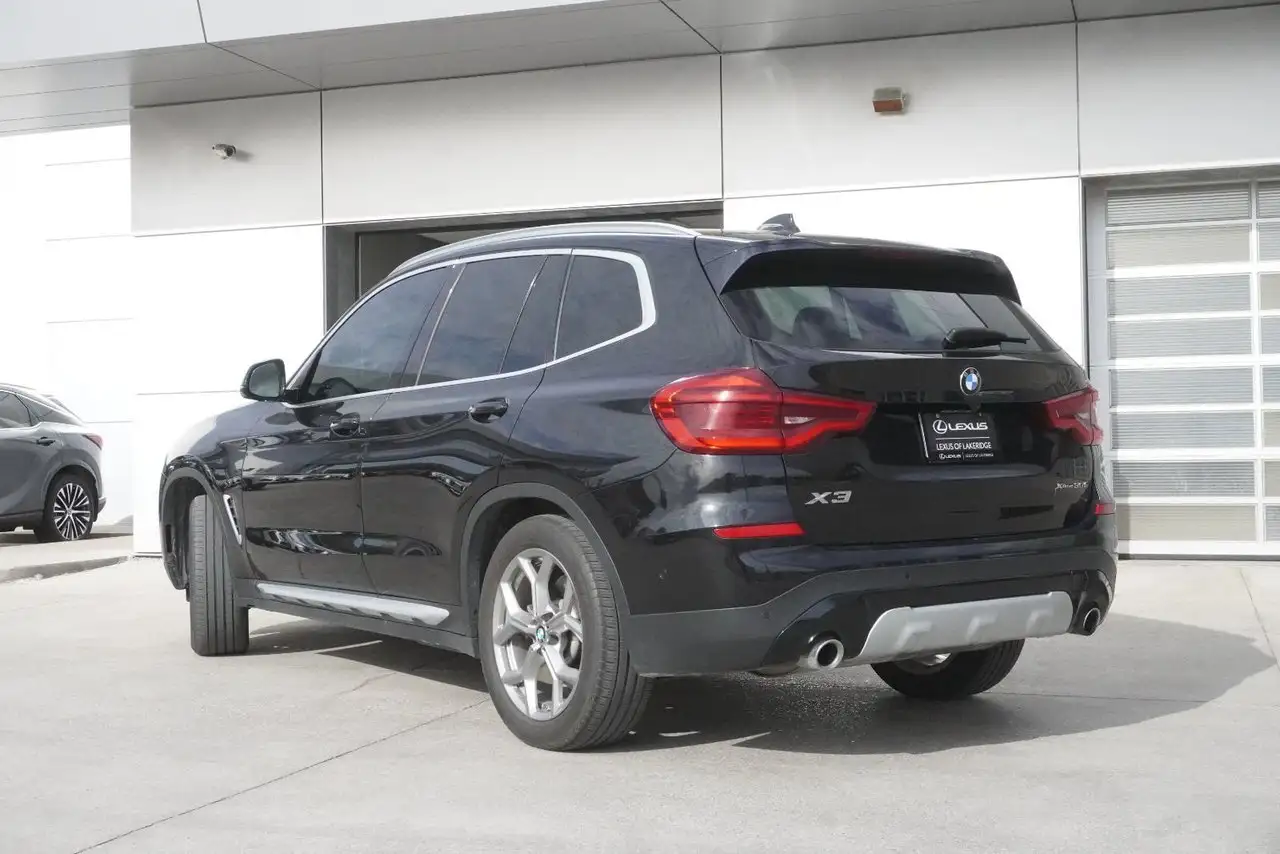 BMW X3 снимка BMW X3
