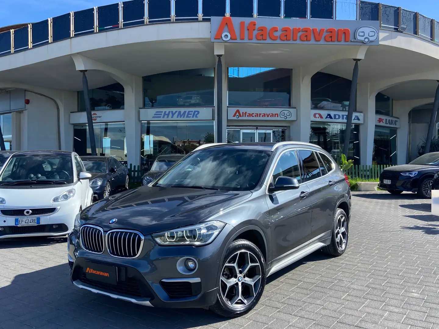 BMW X1 X1 sdrive18d xLine auto my18 Grigio - 1