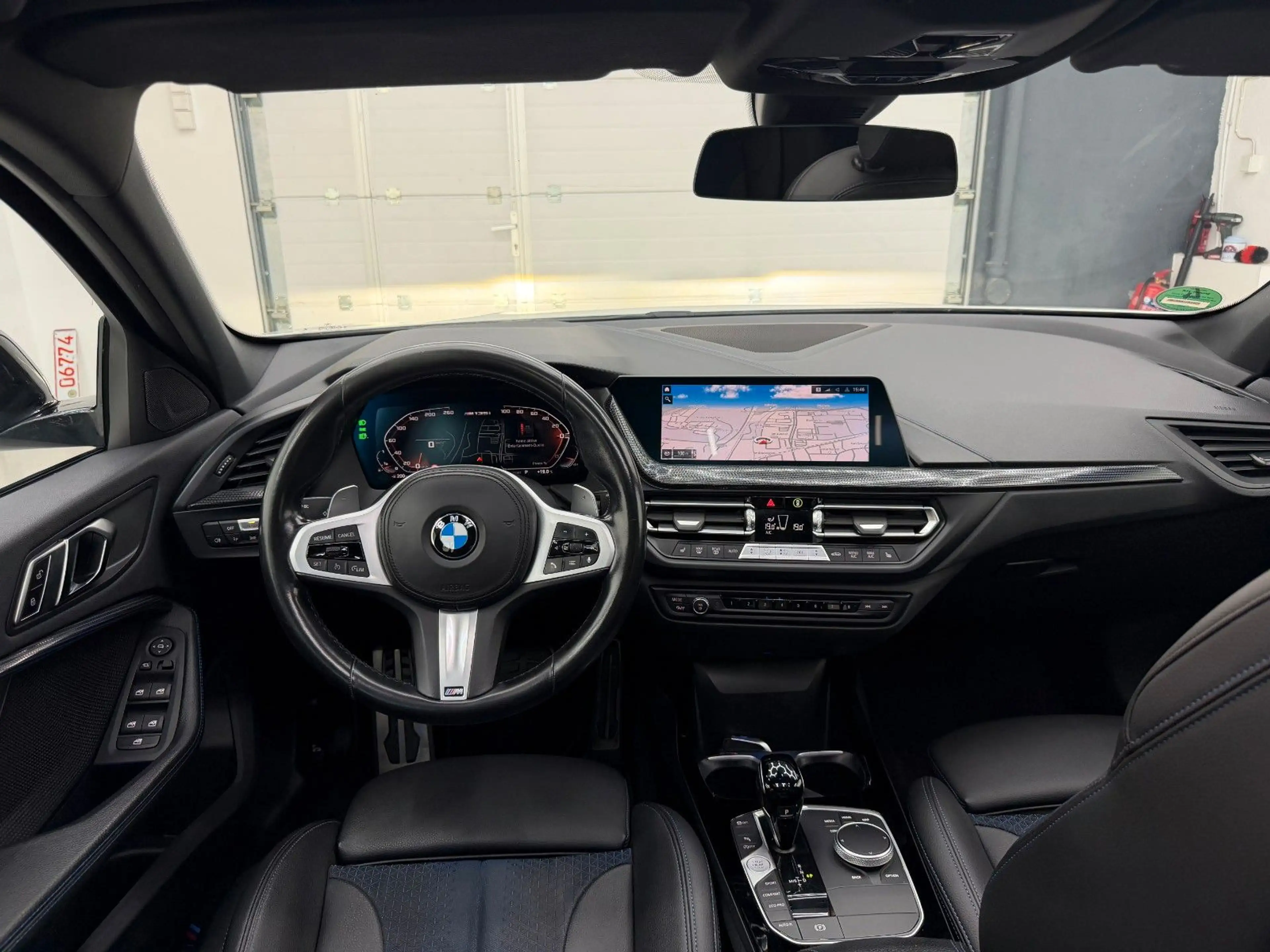 BMW 135 i xDrive *PANORAMA*VIRTUAL COCKPIT* — photo 9