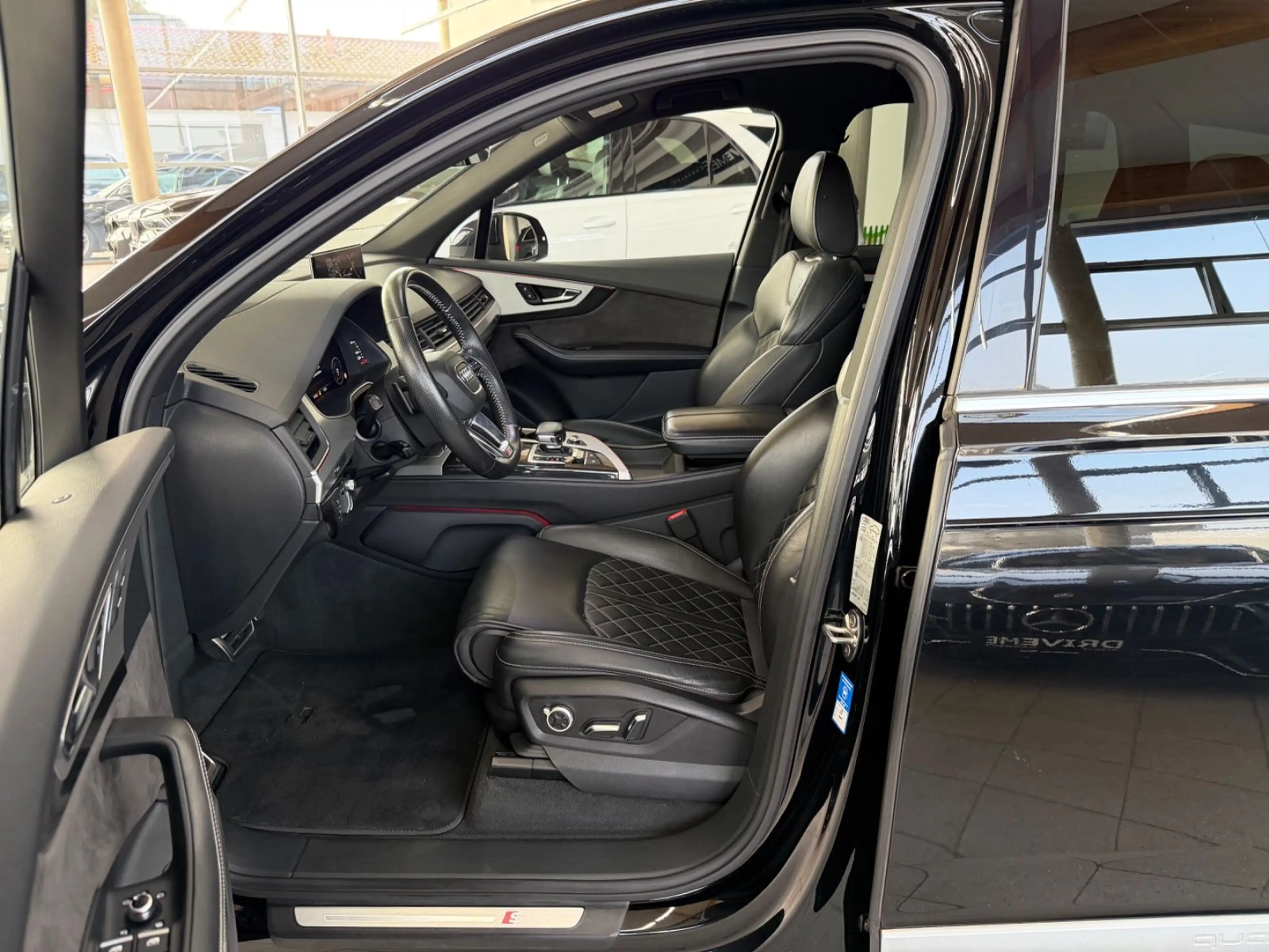 Audi Q7 3.0 TDI quattro 3xS-Line Matrix RS-Sitze ACC — photo 14