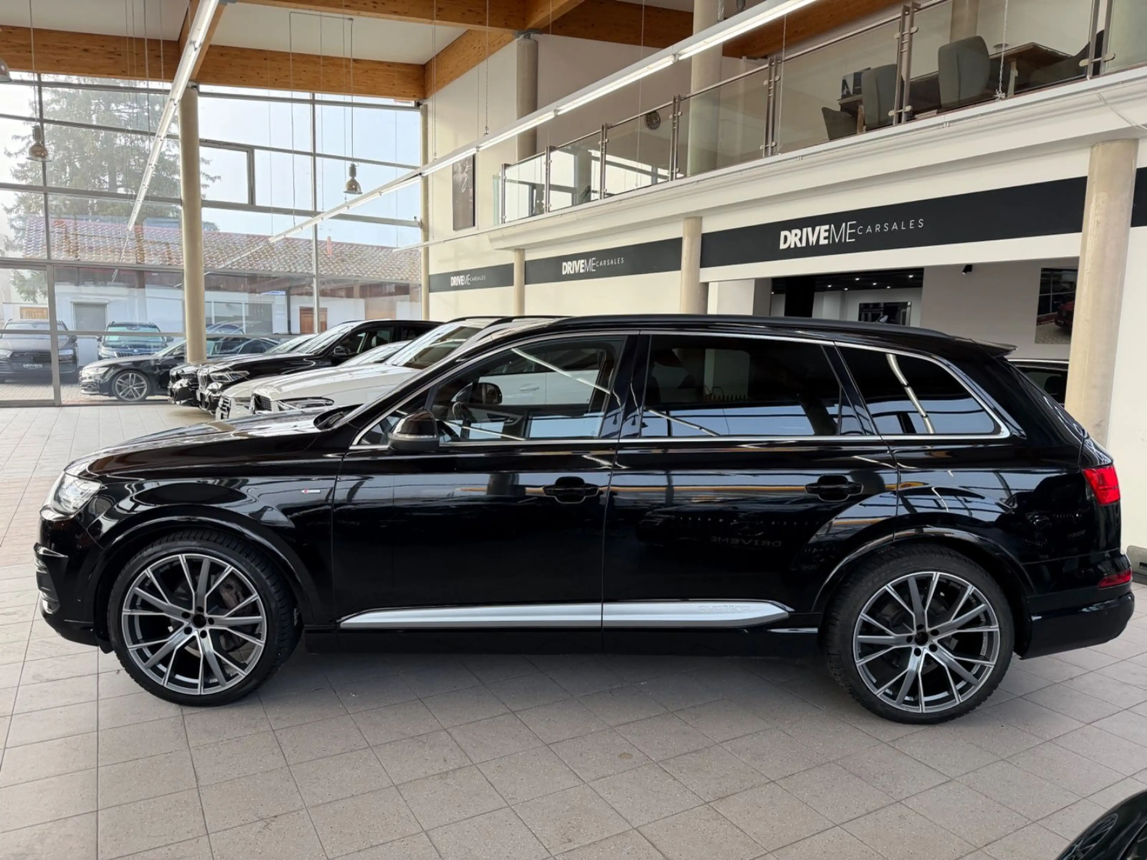 Audi Q7 3.0 TDI quattro 3xS-Line Matrix RS-Sitze ACC — photo 6