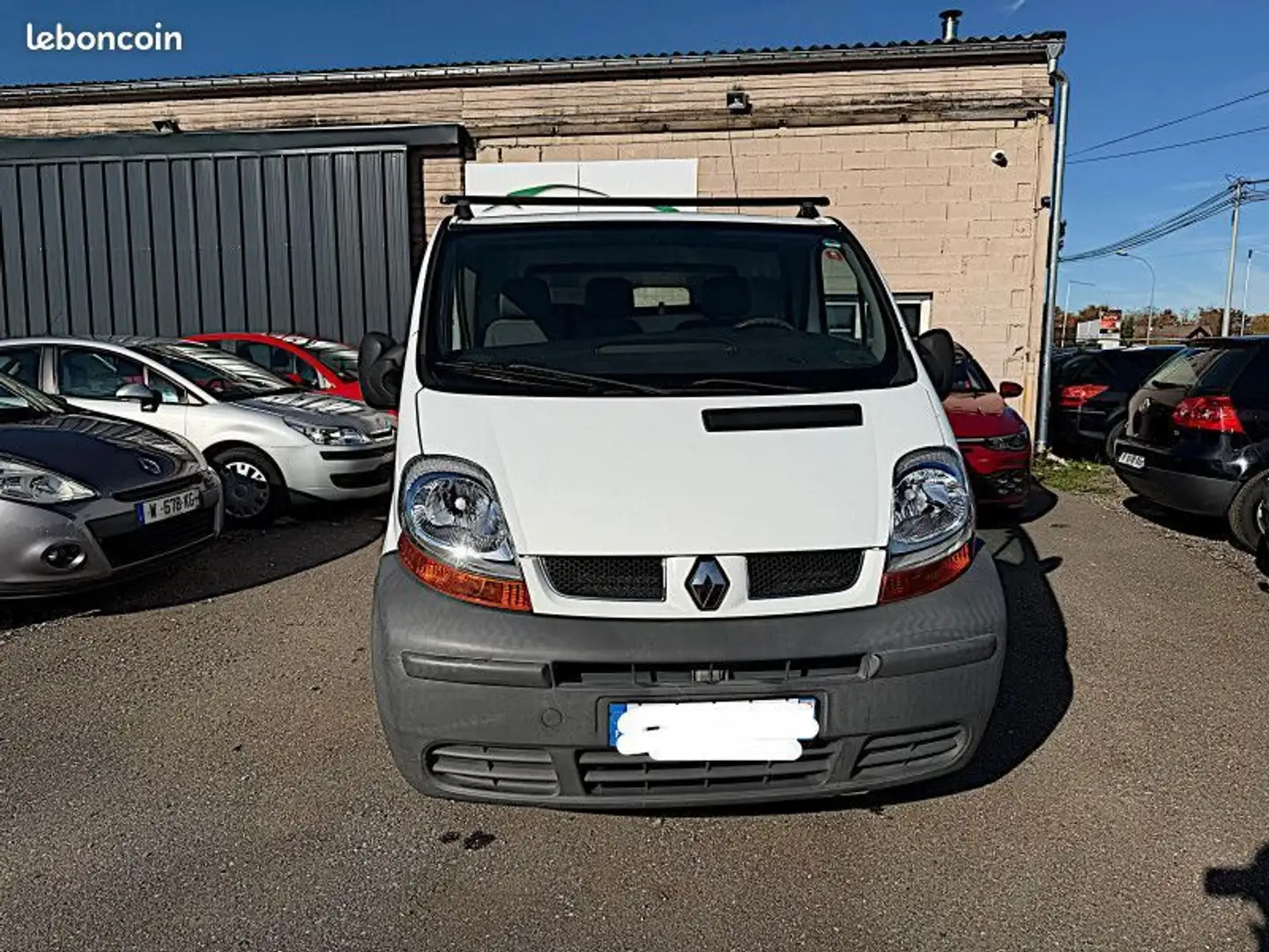 Renault Trafic II FG L1H1 1000 1.9 DCI 80CH Weiß - 2