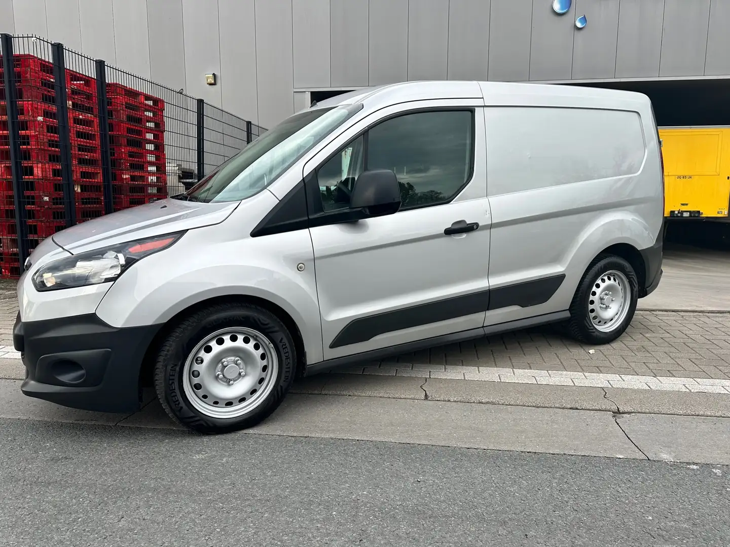 Ford Transit Connect 1.5 TDCI L1 Economy Edition 2018 AIRCO/ORG NL/TREK Zilver - 2