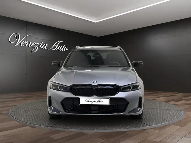 BMW 3 Series view 2
