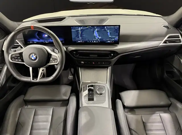 BMW 3 Series view 7