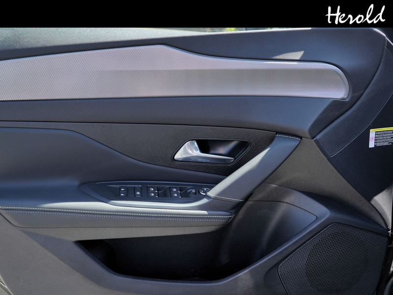 Peugeot 408 Hybrid 225 GT*SD,Komfortp.,20Zoll,Premiump.* — photo 12