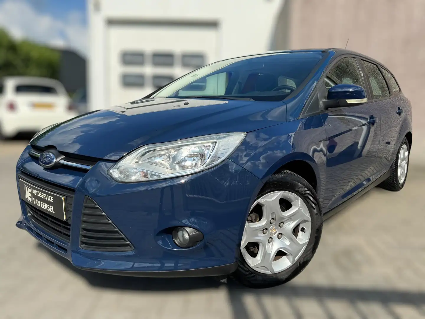 Ford Focus Wagon 1.6 TI-VCT Trend TREKHAAK / CLIMATE CONTROL Blauw - 1