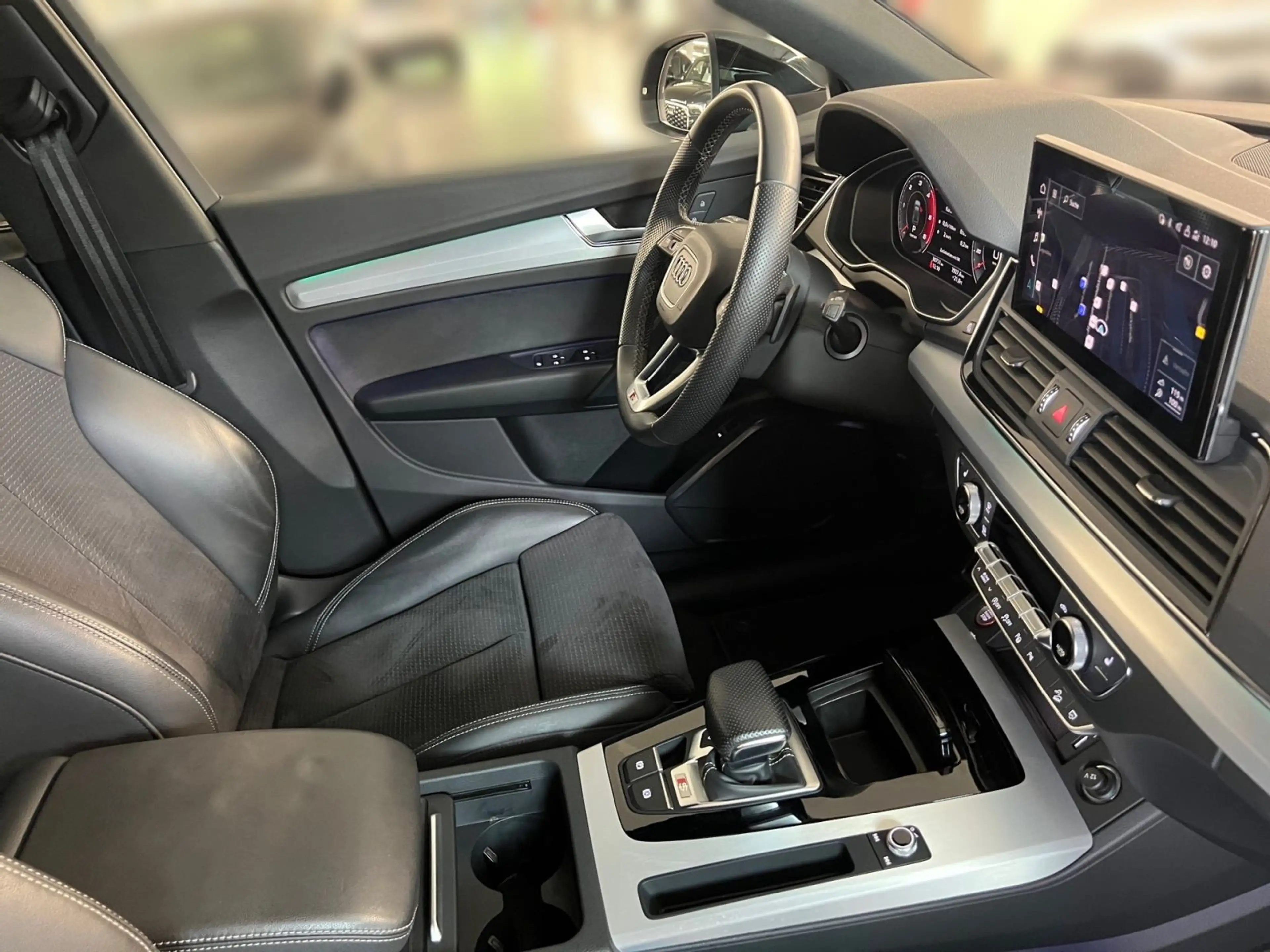 Audi SQ5 TDI quattro tiptronic Matrix-LED Navi Tempom — photo 12