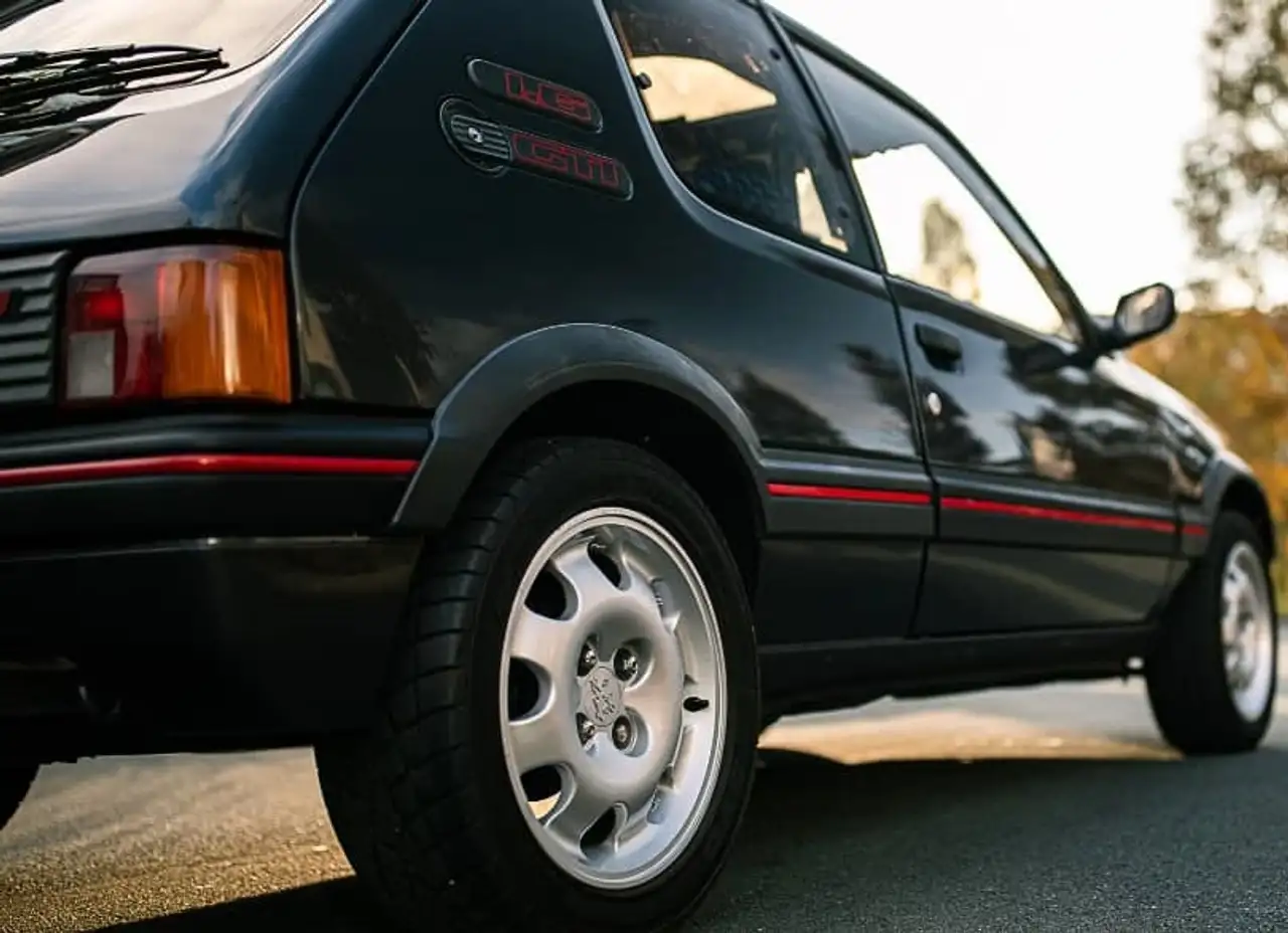 Peugeot 205 GTI 1.6