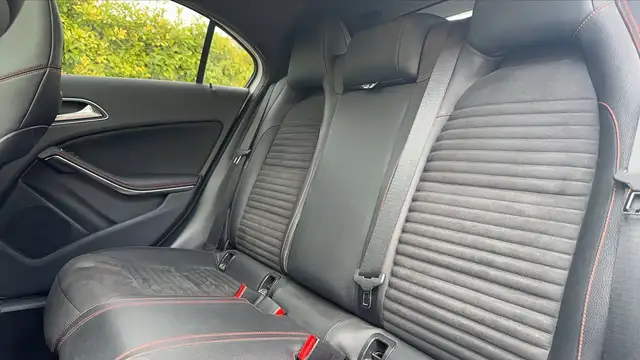 Mercedes-Benz A-Class view 9
