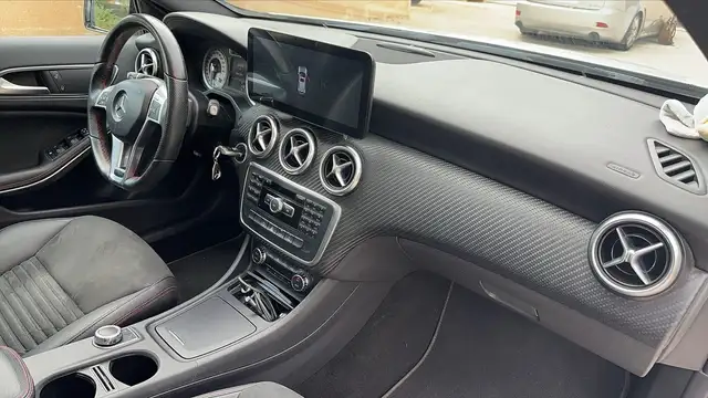 Mercedes-Benz A-Class view 10