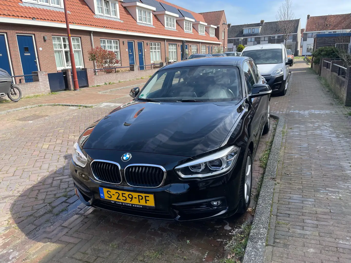 BMW 118 118 High Exec Zwart - 2