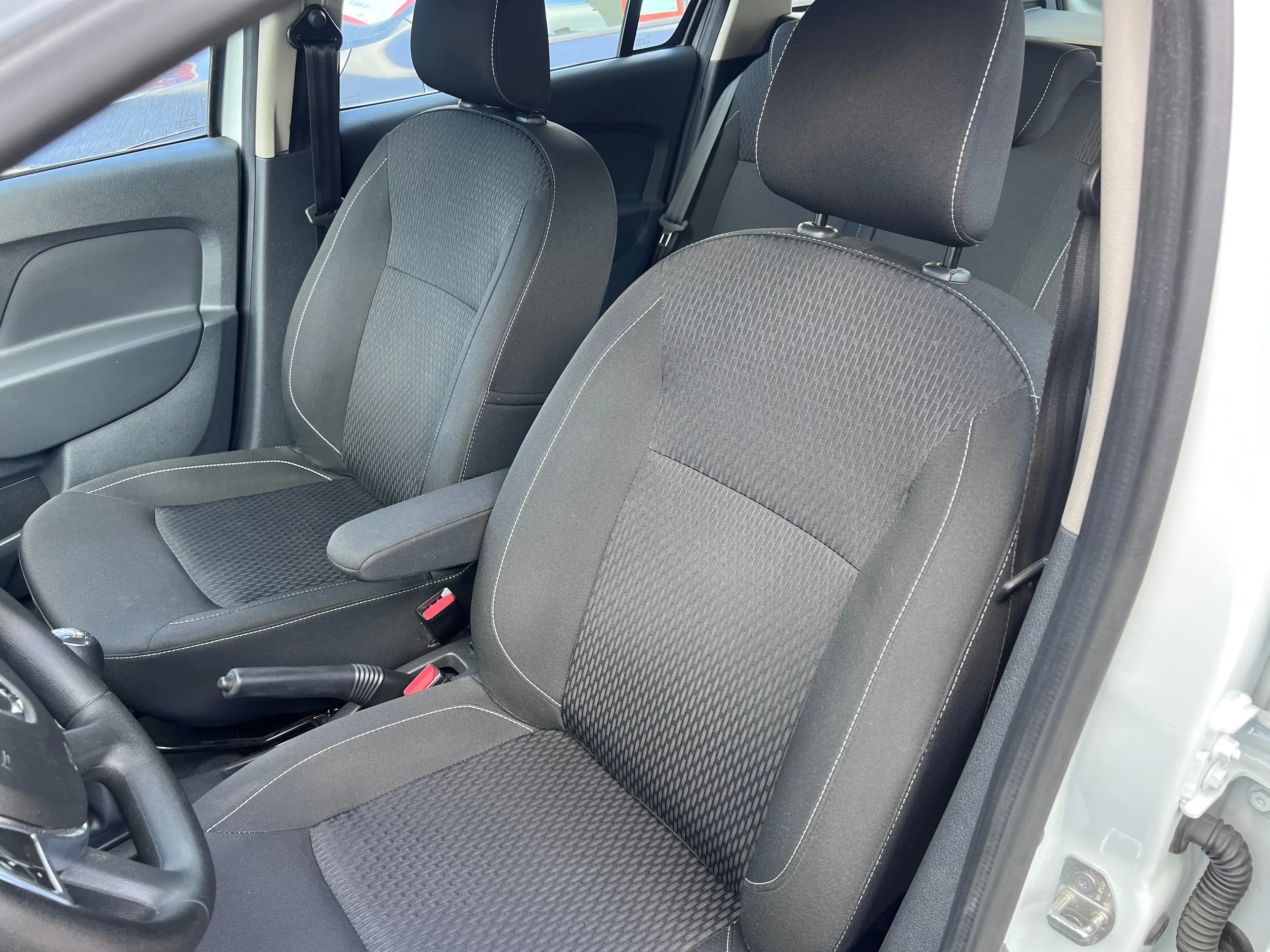 Dacia Logan Comfort*1.HAND*KAMERA*TÜV NEU*GARANTIE — photo 9