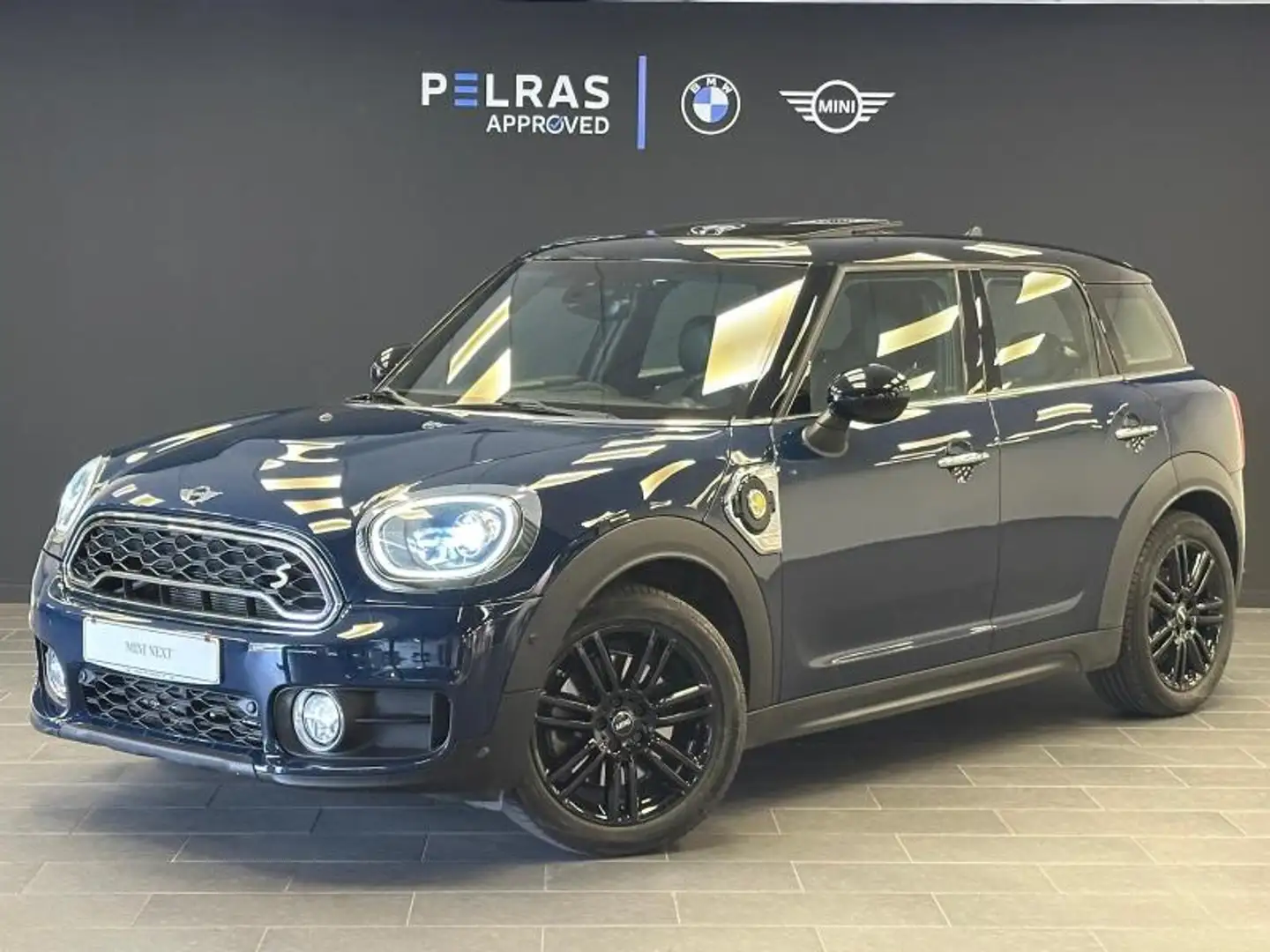 MINI Countryman C Cooper SE 136ch + 88ch Red Hot Chili ALL4 BVA Blau - 1