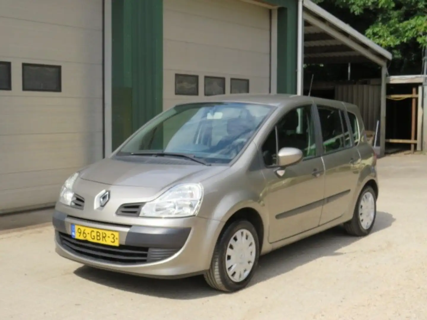 Renault Grand Modus 1.2 TCE Expression Grijs - 2