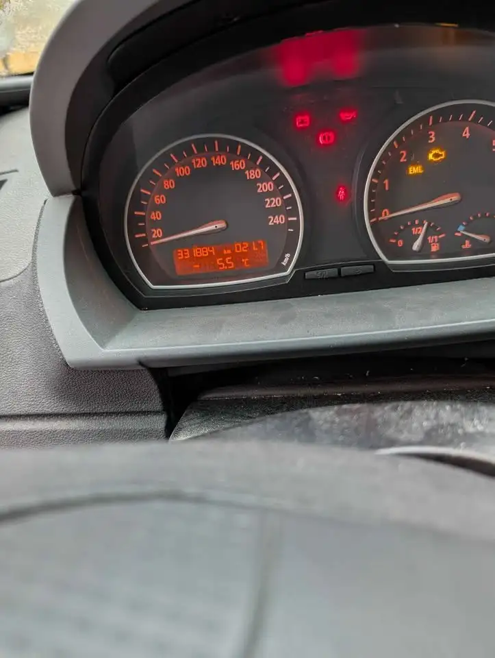 BMW X3 снимка BMW X3