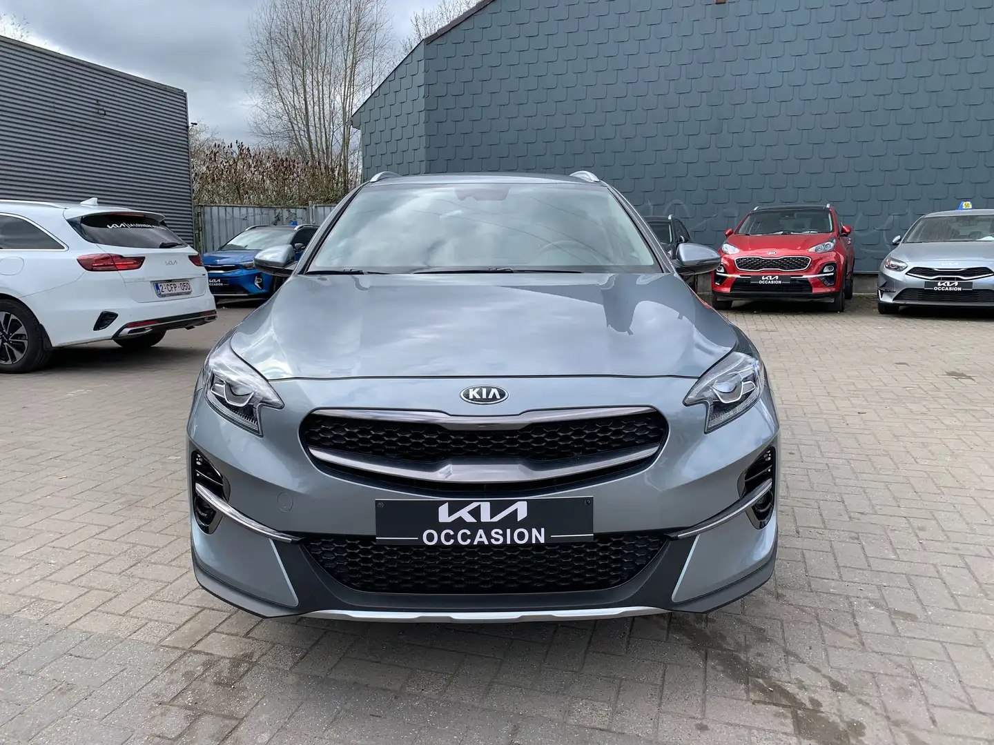 Kia XCeed 1.0 T-GDi More ISG**CLIM**CAMERA**GARANTIE 2028 Grijs - 2