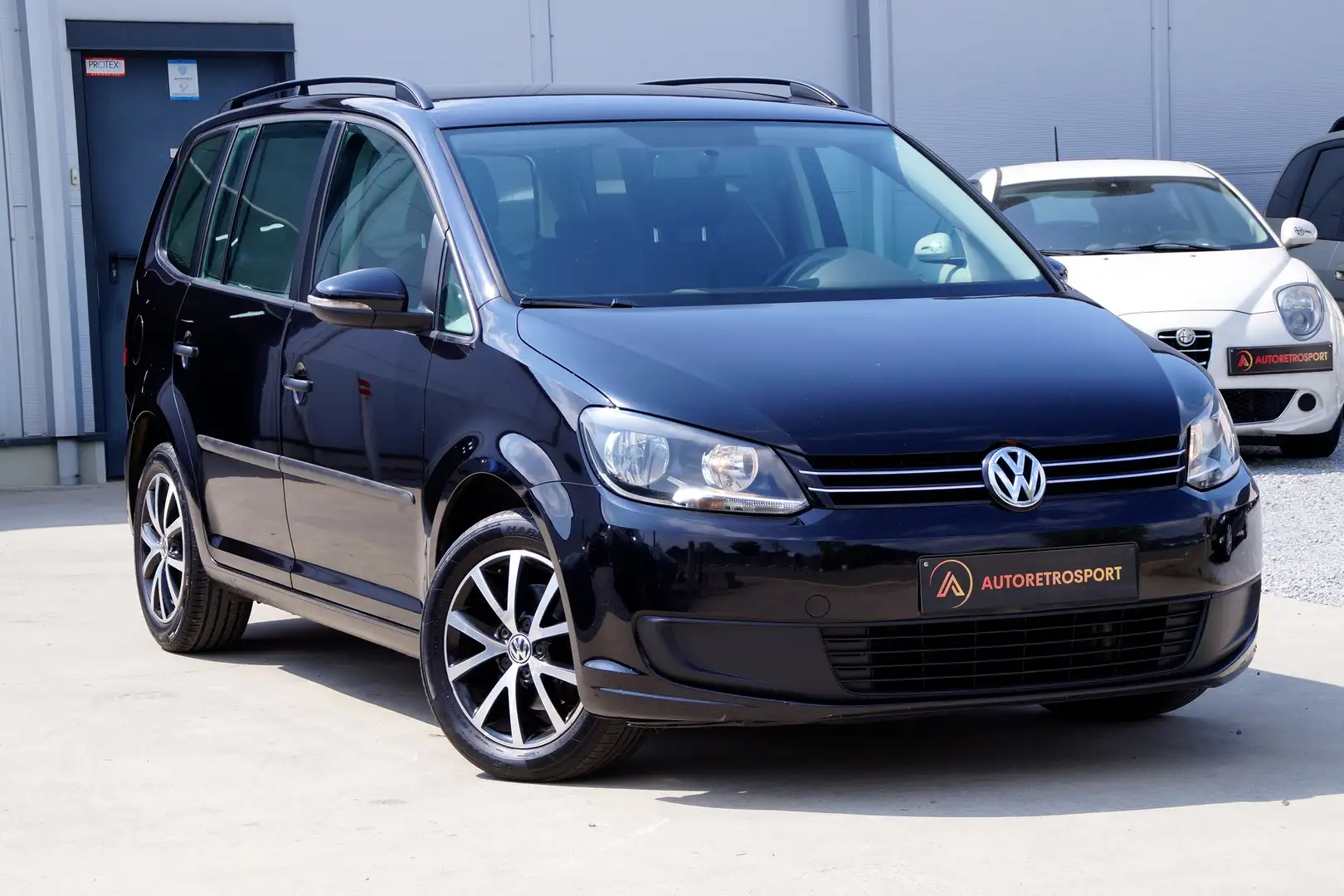 Volkswagen Touran 1.6 CR TDi _Garantie ✅ Noir - 1