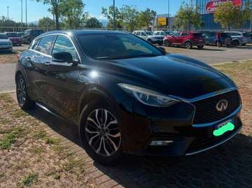 Q30 1.5d Business 109cv dct