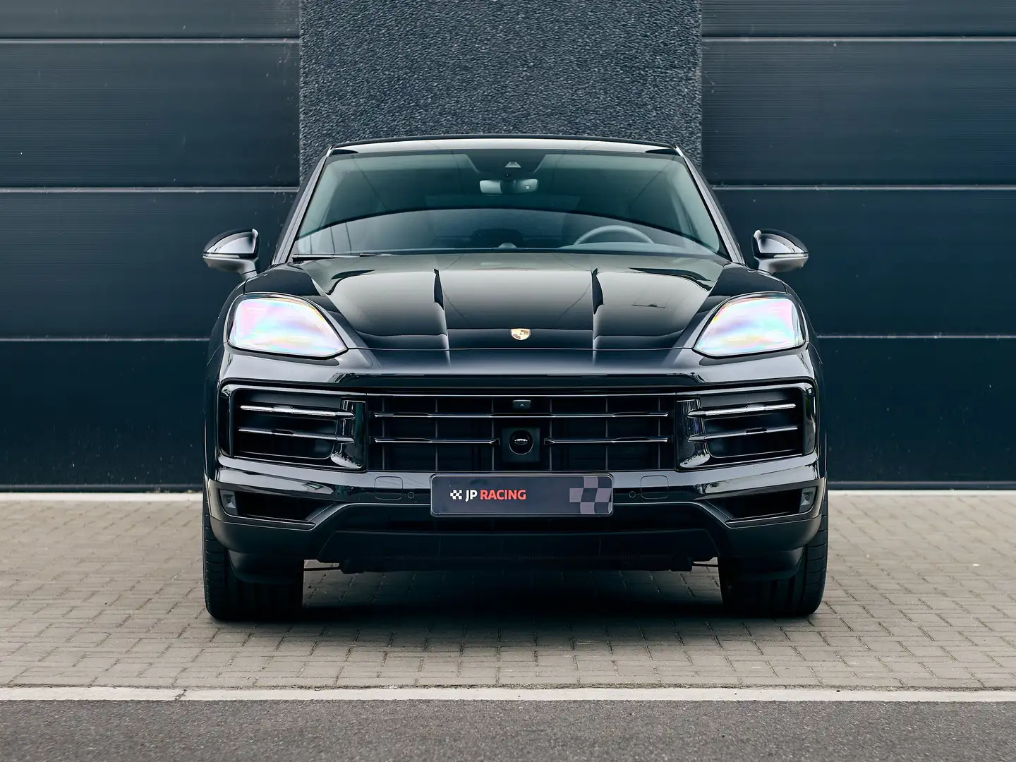 Porsche Cayenne Coupé E-Hybrid (346 kW) Luchtv./22"/sportuitl. Noir - 2