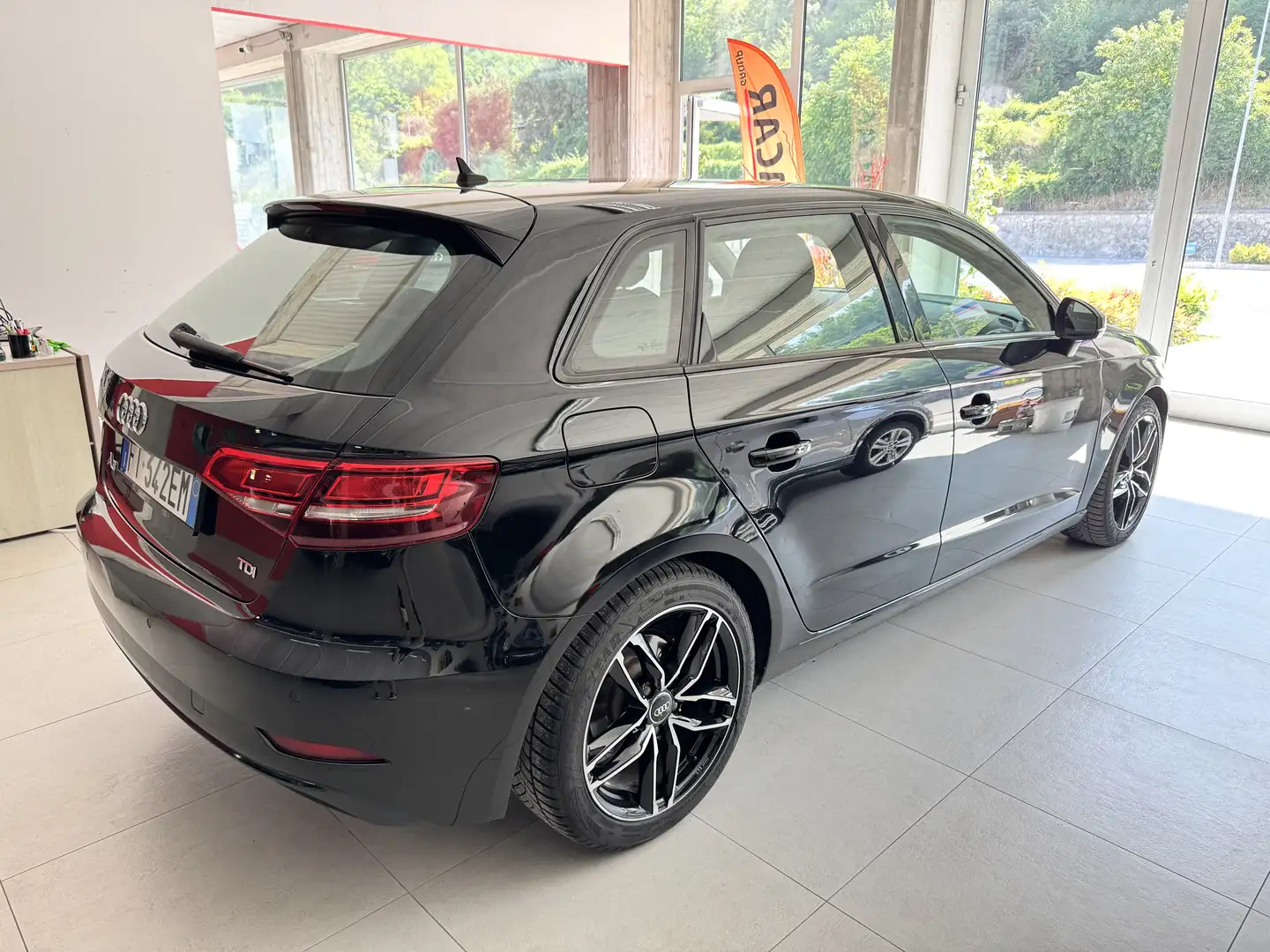 Audi A3 Sportback 2.0 tdi Sport 150cv Nero - 2