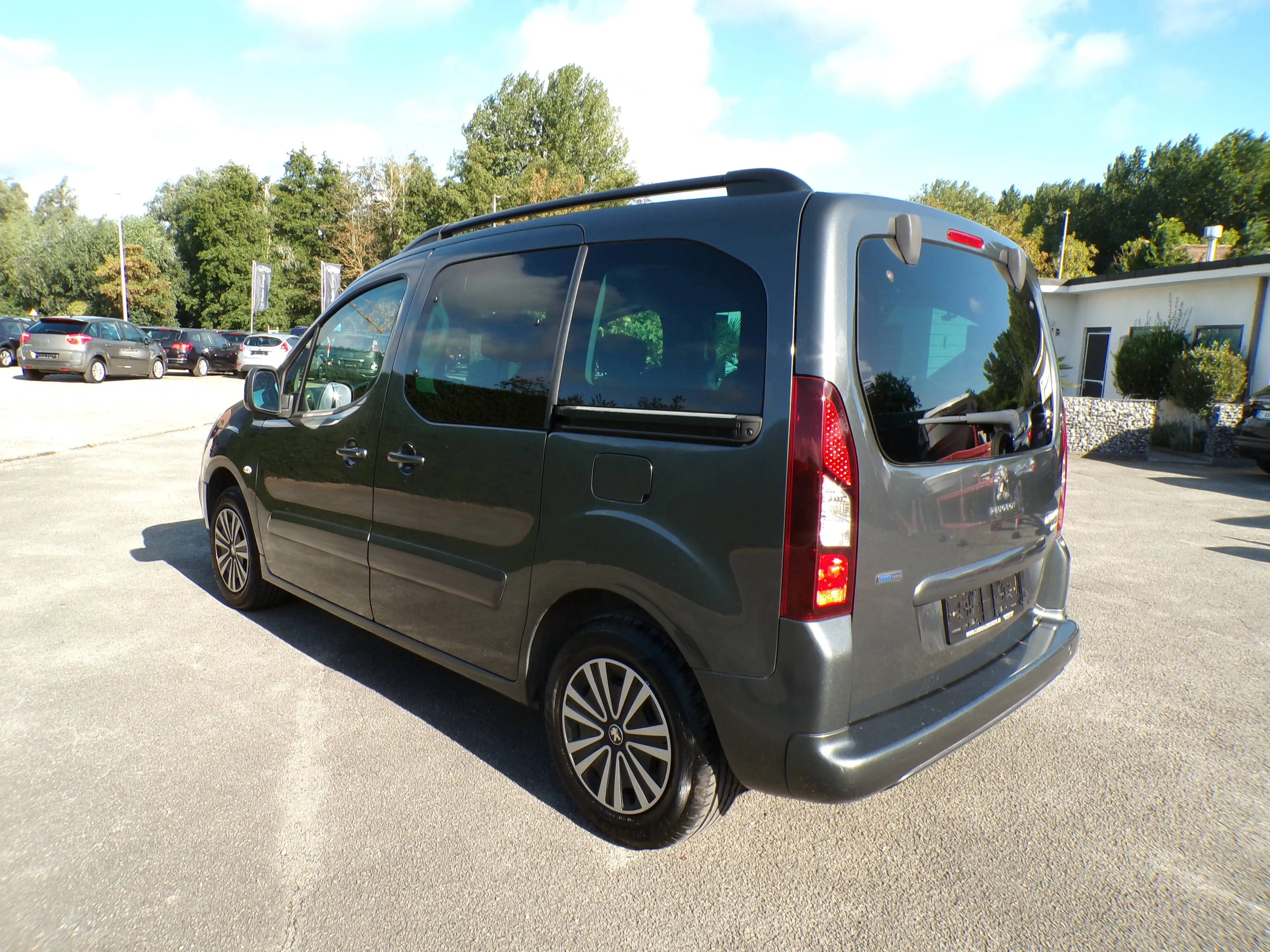 Peugeot Partner Partner Tepee  1.2i Airco/5-Zitpl/Garantie/Nieuwe motor!/127.000km — photo 4