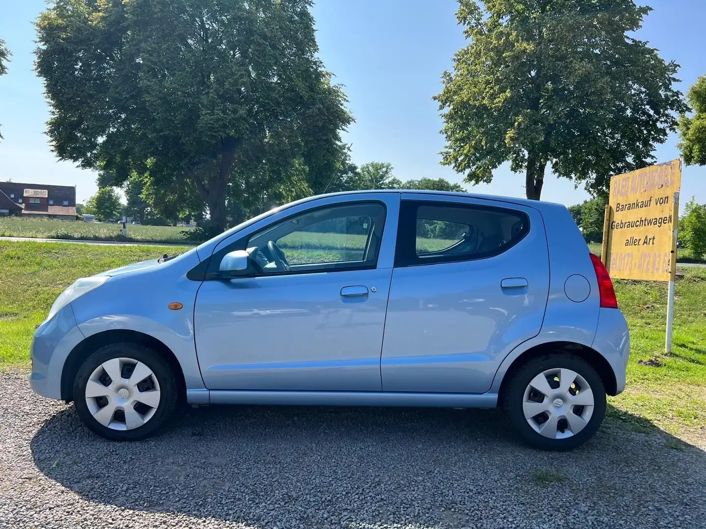 Suzuki Alto Comfort* 1 Hd*TÜV Neu*Garantie*Klima* Bleu - 2