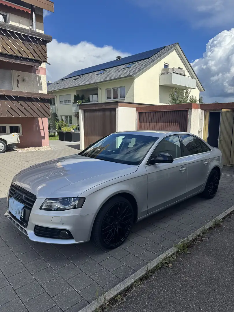Audi A4 Ambiente Grau - 2