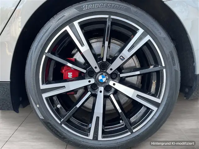 BMW M view 6