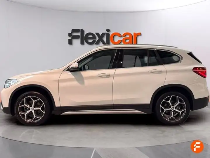 BMW X1 xDrive 18dA (F48) 2018, foto 4