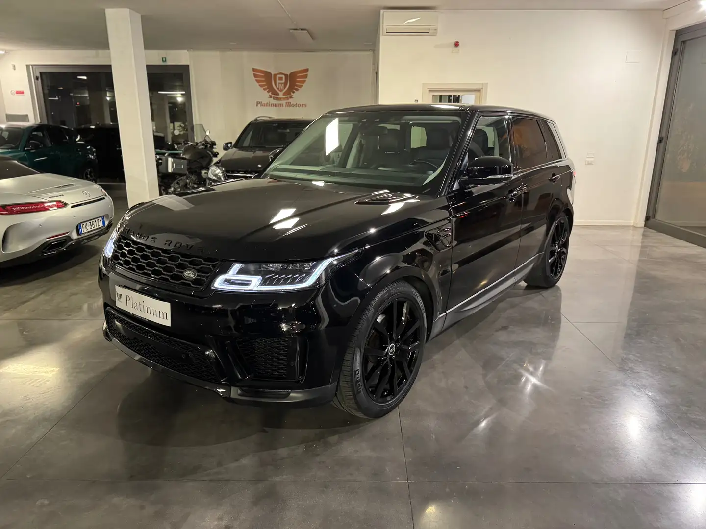 Land Rover Range Rover Sport 3.0 sdV6 HSE 249cv auto my19 Nero - 2