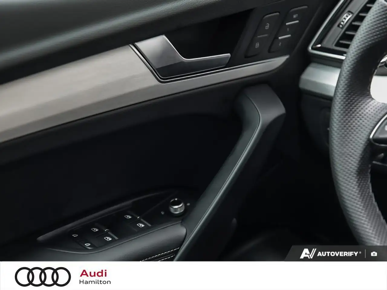 Audi SQ5 photo Audi SQ5
