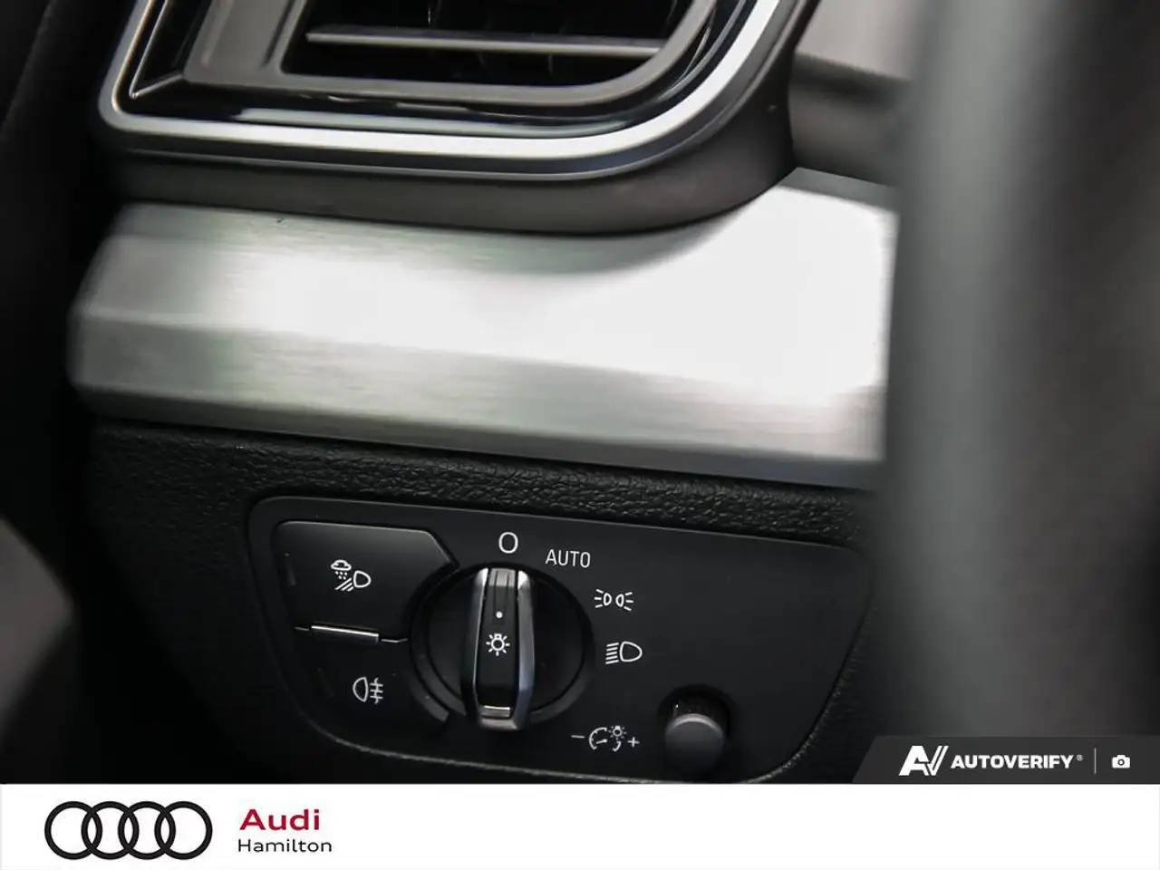 Audi SQ5 photo Audi SQ5