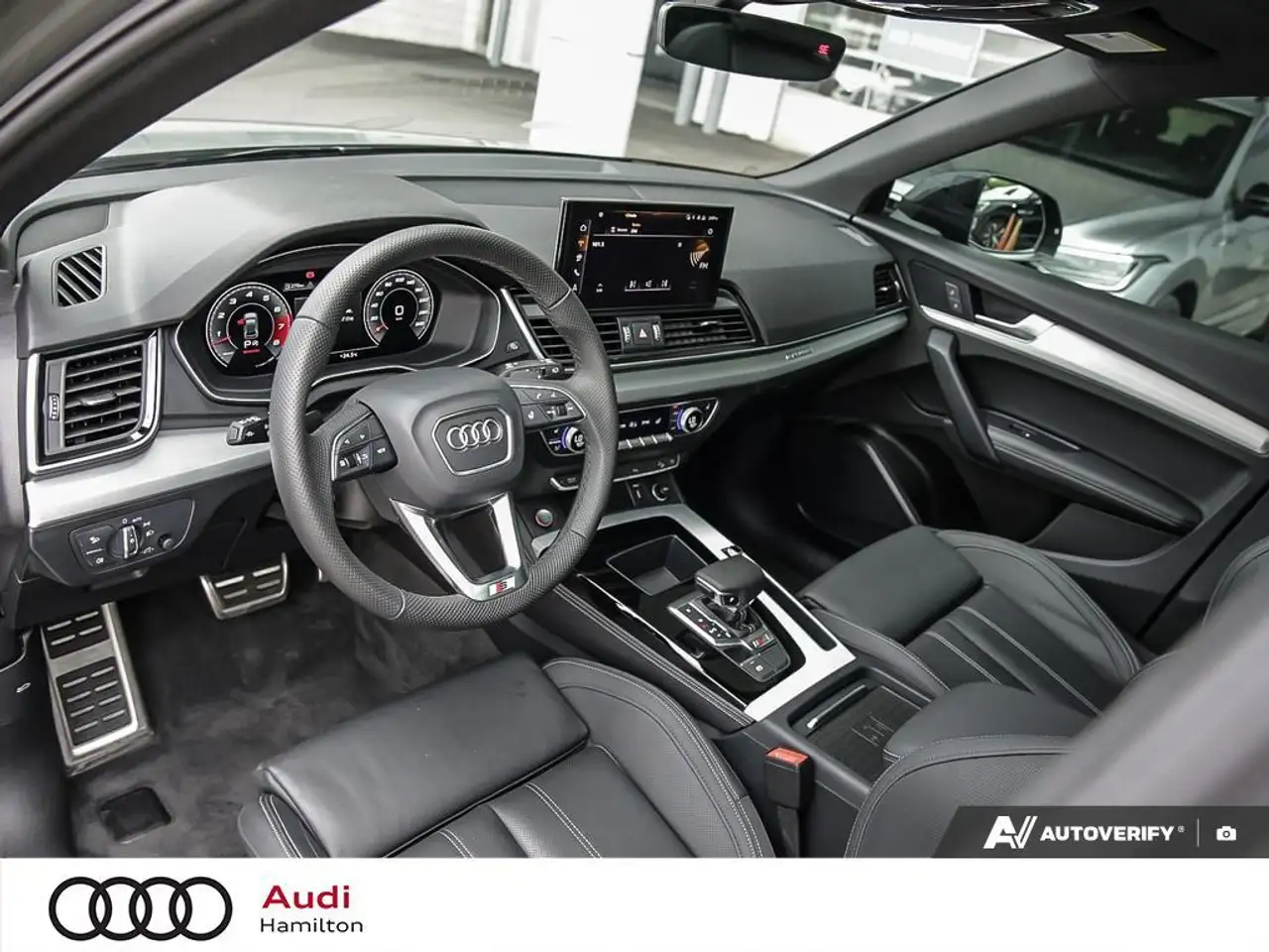Audi SQ5 photo Audi SQ5