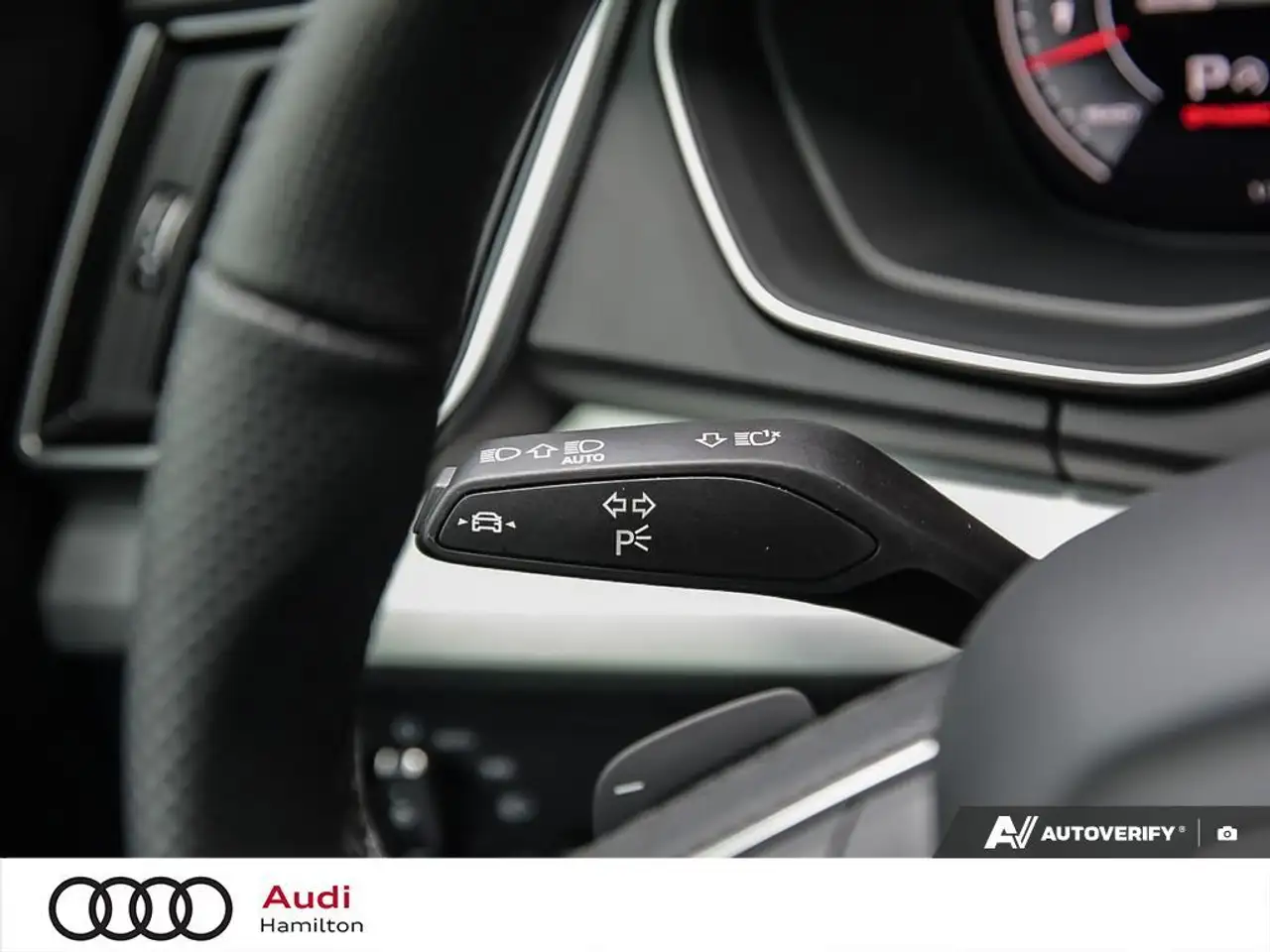Audi SQ5 photo Audi SQ5