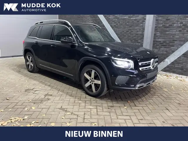 Mercedes-Benz GLB 200 | Trekhaak | ACC | Camera | Stoelverwarming | Geti