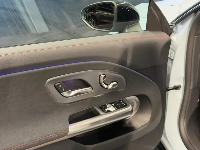 Mercedes-Benz CLA 350 4MATIC mit EQ *Beifahrerdisplay* Ansicht 12