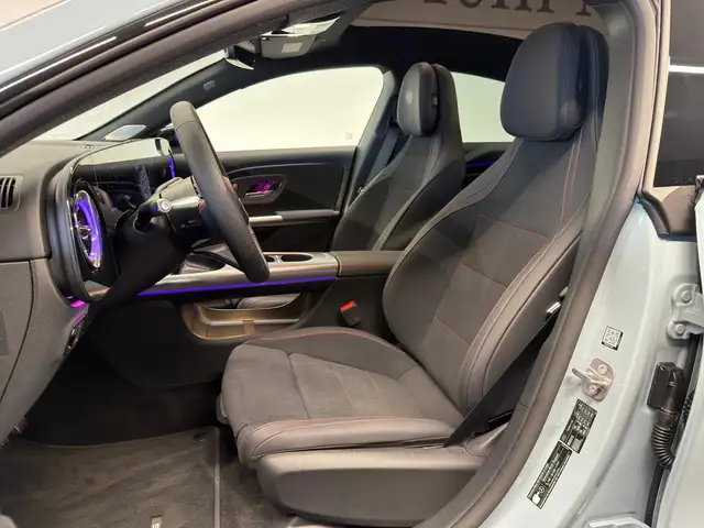 Mercedes-Benz CLA 350 4MATIC mit EQ *Beifahrerdisplay* Ansicht 7